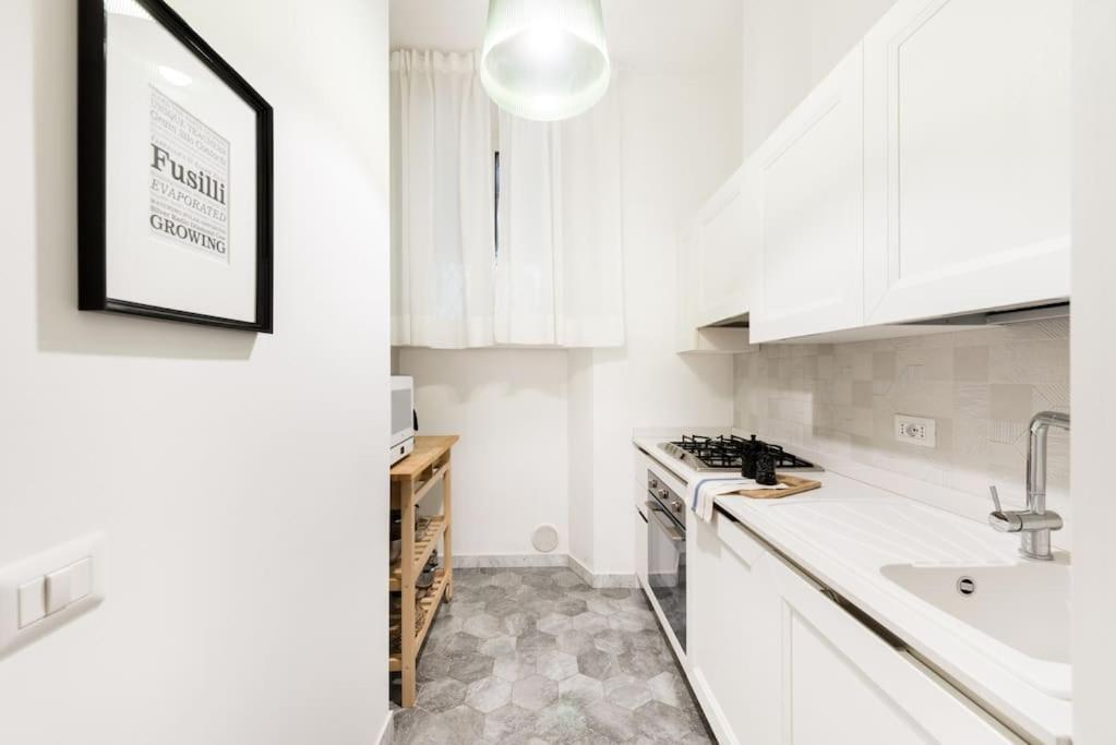 Modern Comfort, Poetic Charm Rome Luaran gambar