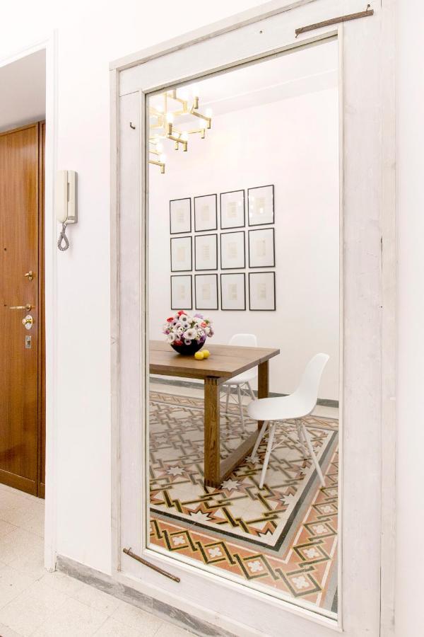 Modern Comfort, Poetic Charm Rome Luaran gambar